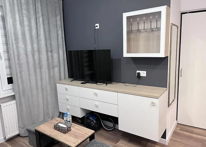 Near The Castle Apartment *